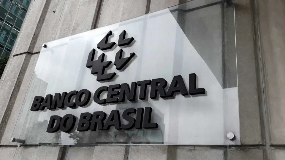 Banco Central faz investigação interna sobre caso Master