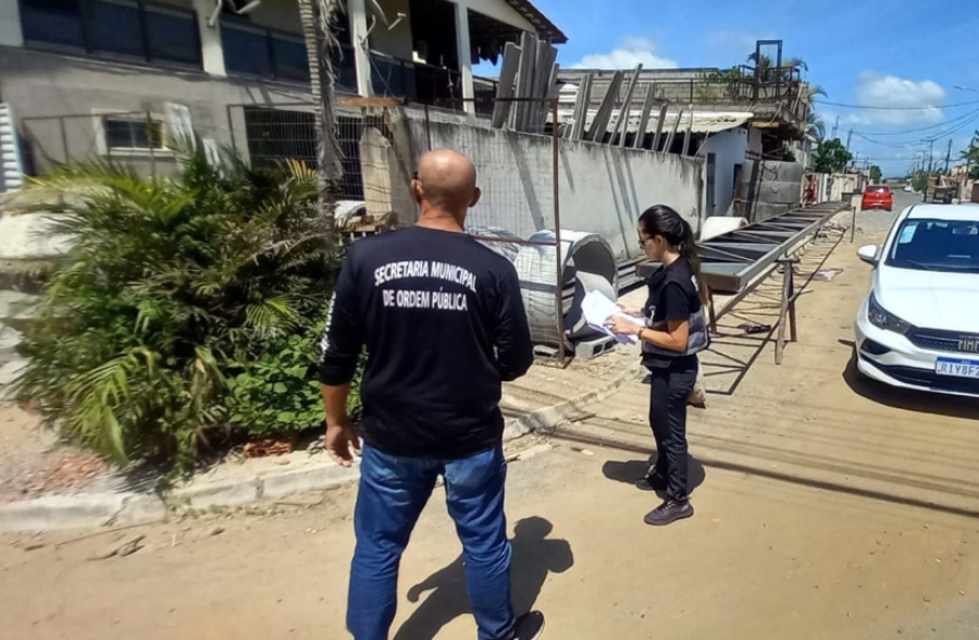 Fiscalização de terrenos abandonados gera 470 notificações e mobiliza proprietários na cidade