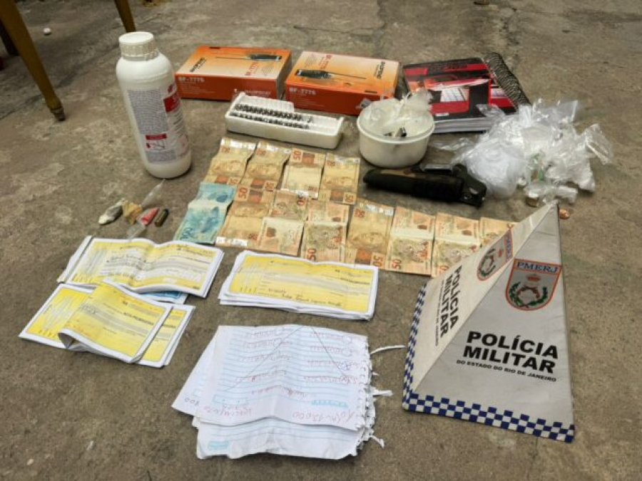 Ação policial recolhe entorpecentes e objetos suspeitos em imóvel no Açu