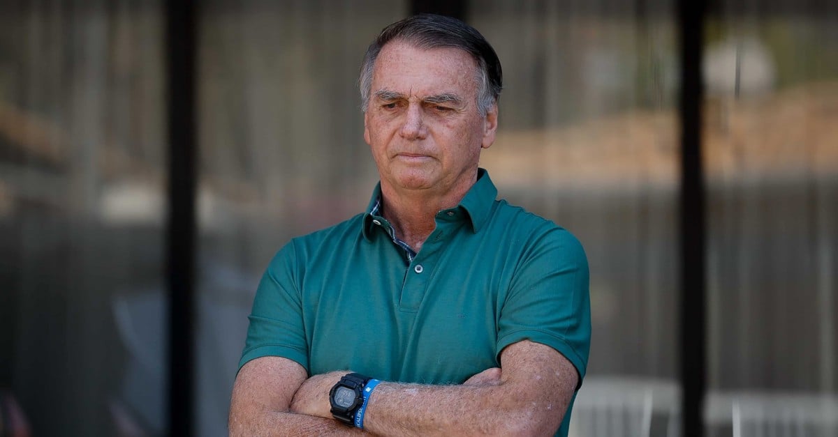 Bolsonaro tem melhora clínica e recebe alta da UTI