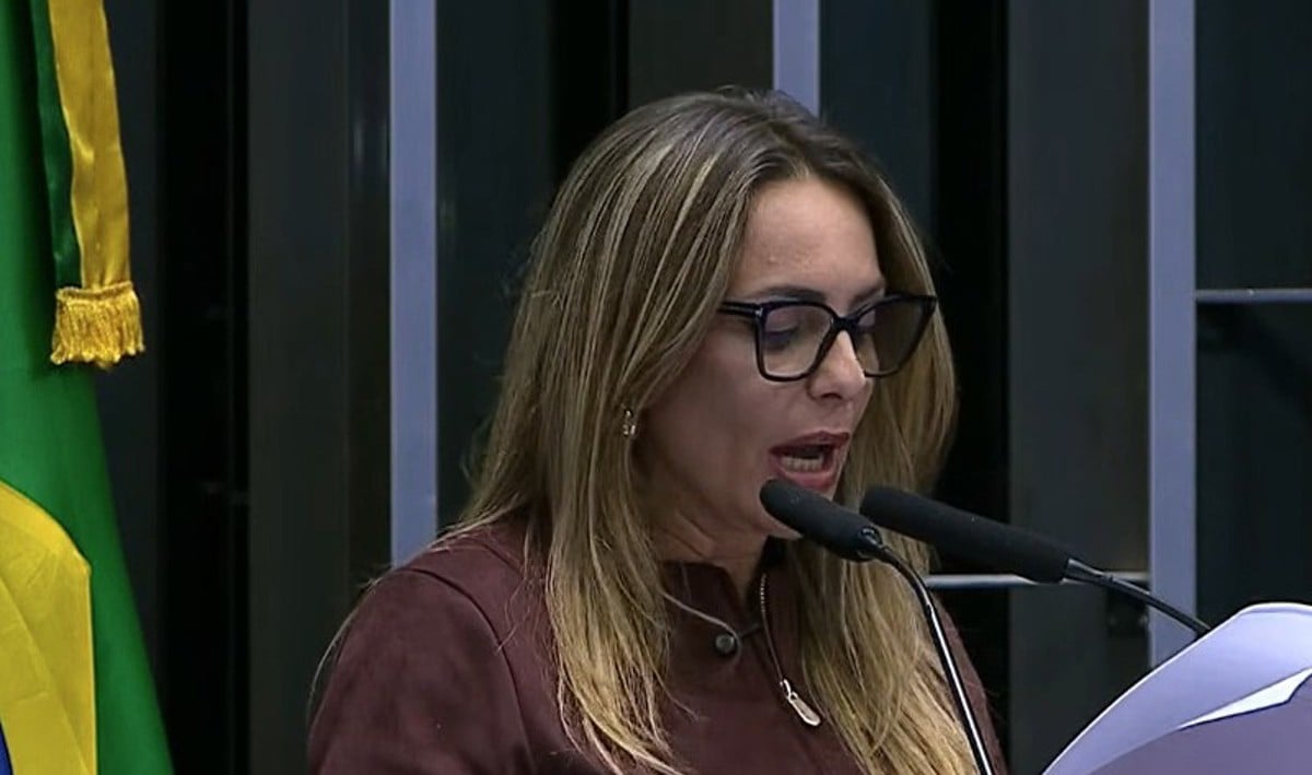 Roberta Acioly cobra votação de PEC que atualiza piso da enfermagem