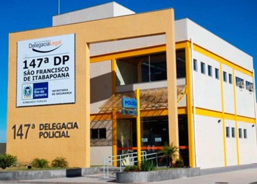 Homem é morto a tiros dentro de casa em São Francisco de Itabapoana