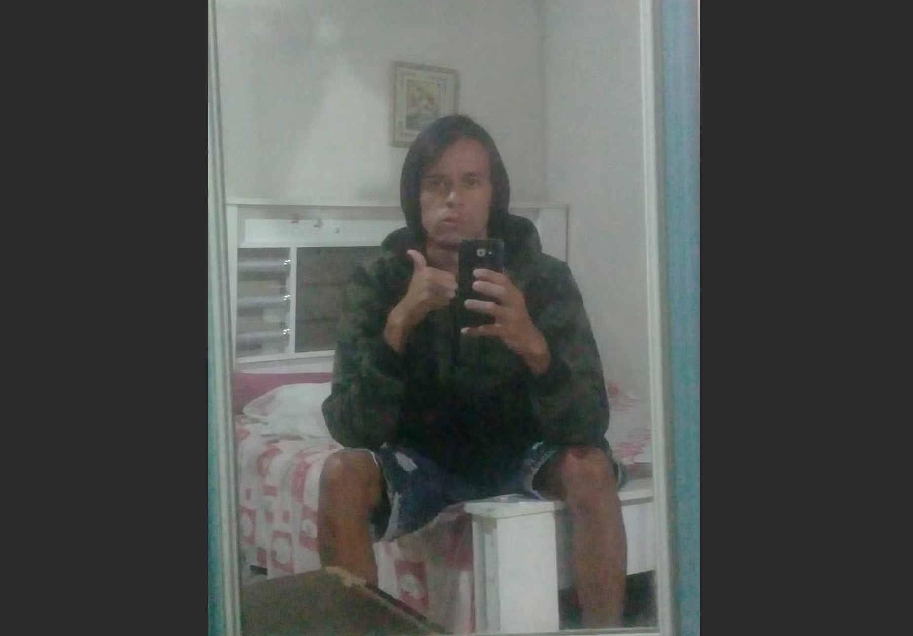 Jovem é executado a tiros em plena luz do dia em Casimiro de Abreu, no RJ