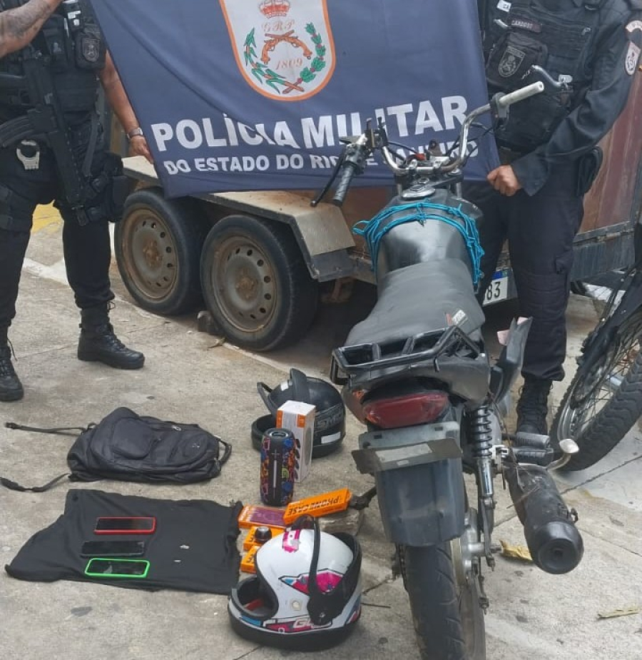 Perseguição após furto termina com prisão de dois homens em Campos