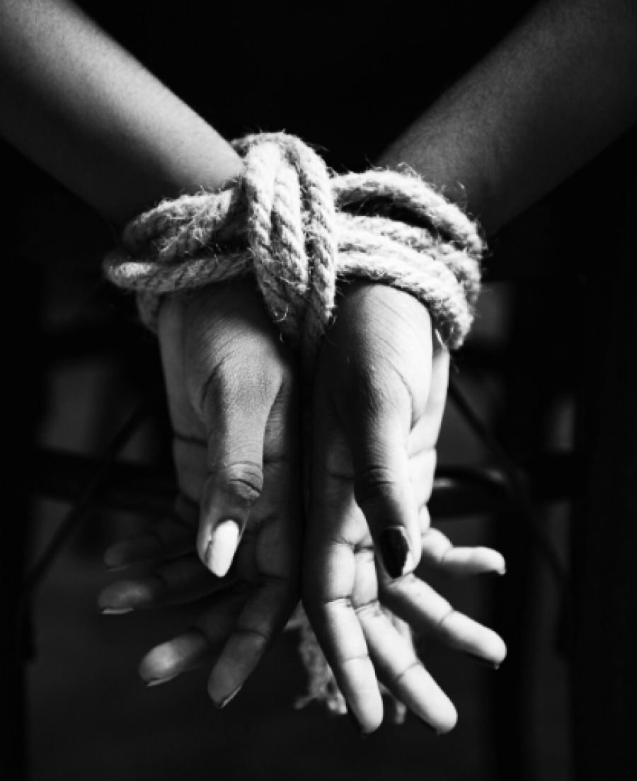 Família é feita refém por horas e obrigada a transferir cerca de R$ 200 mil em São João da Barra