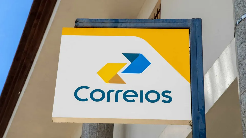 Correios tem prejuízo de R$ 8,5 bi em 2025, puxado por obrigações judiciais e custo operacional