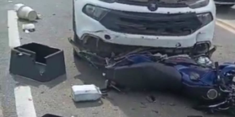 Jovem de 28 anos morre após acidente entre moto e caminhonete na RJ-216, em Campos