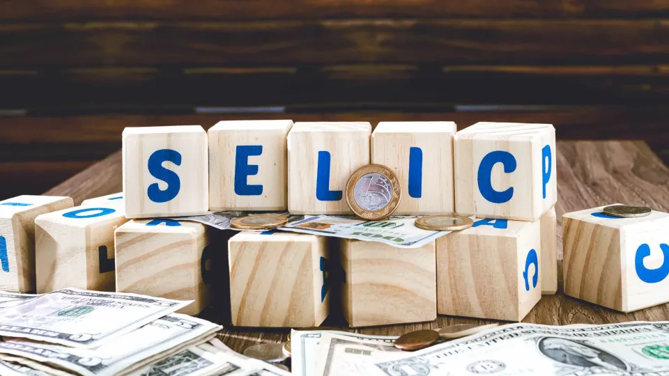 Selic no fim de 2026 segue em 13,75%, projeta Focus