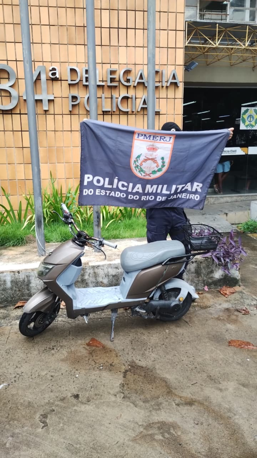Bicicleta elétrica furtada é recuperada durante patrulhamento na BR-356