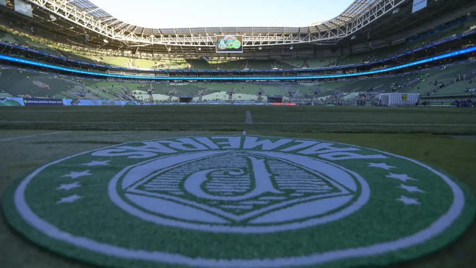 Palmeiras começa Mundial com 8 baixas e 4 problemas para Abel resolver