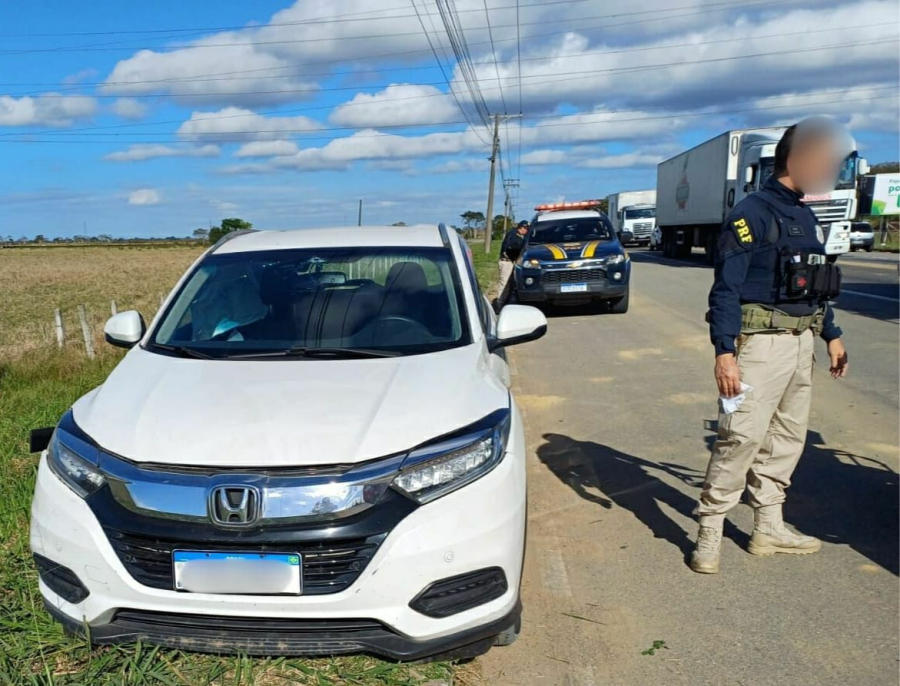 Mulher é presa após perseguição na BR-101 em Campos